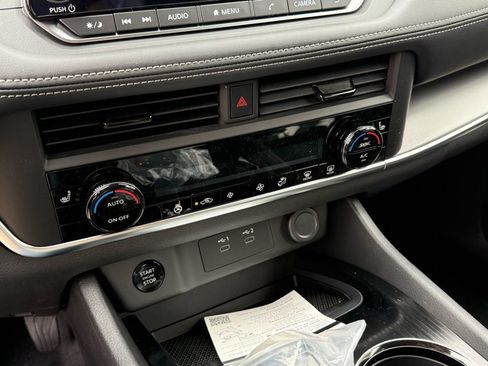 New 2026 Nissan Rogue SV image 12