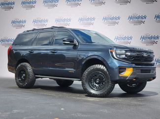 Used 2025 Ford Expedition Tremor video 2