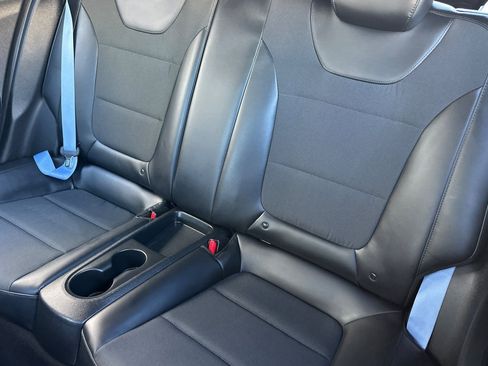 Used 2022 Hyundai Veloster N image 11