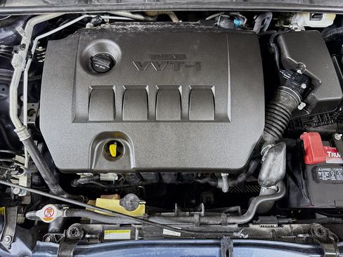 Used 2019 Toyota Corolla LE FWD image 38