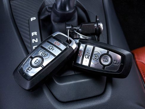 Used 2024 Ford Mustang GT Premium RWD image 30
