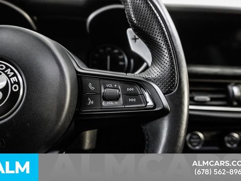 Used 2022 Alfa Romeo Stelvio Sprint image 28