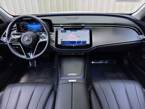 Used 2025 Mercedes-Benz E 350 Sedan w/ Winter Package image 13