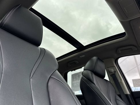Certified 2024 Acura MDX FWD w/ Technology Package image 22