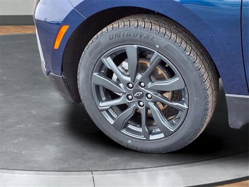 Certified 2023 Chevrolet Equinox RS w/ LPO, Floor Liner Package image 16