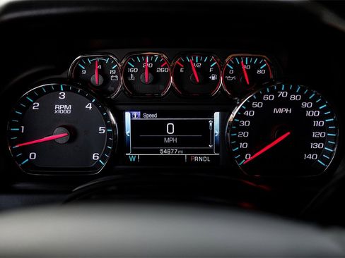 Used 2018 GMC Yukon SLT w/ Open Road Package image 16