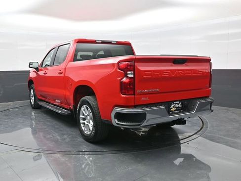 Used 2023 Chevrolet Silverado 1500 LT AWD/4WD image 5