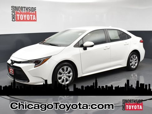 Used 2024 Toyota Corolla LE FWD image 1