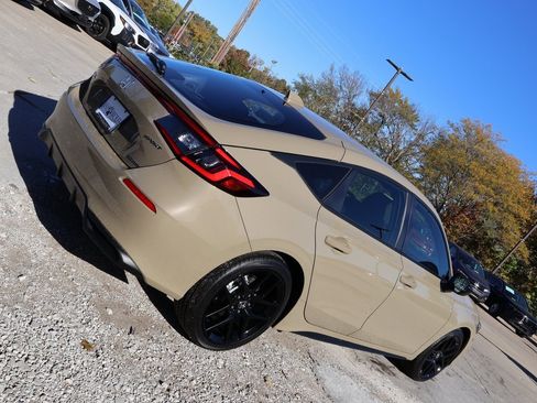 Certified 2025 Honda Civic Sport image 7