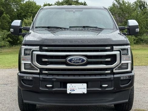 Used 2022 Ford F350 Platinum AWD/4WD image 7