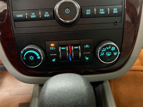 Used 2009 Chevrolet Impala LT image 15