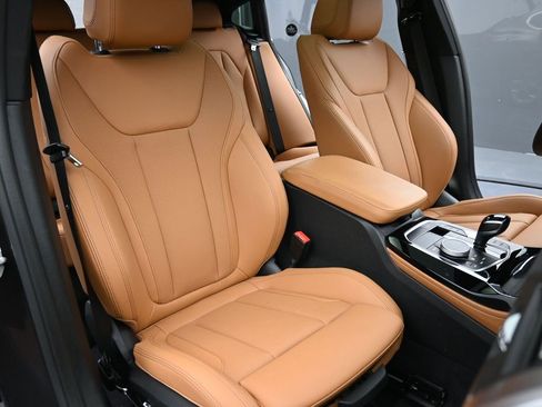 Used 2024 BMW X4 xDrive30i image 20