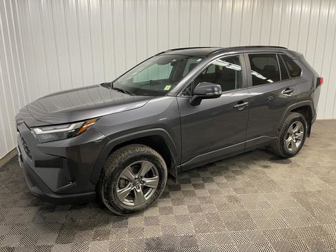 Used 2023 Toyota RAV4 XLE w/ Convenience Package AWD/4WD image 8