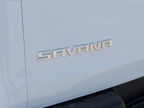 New 2026 GMC Savana 2500 w/ Driver Convenience Package RWD image 17