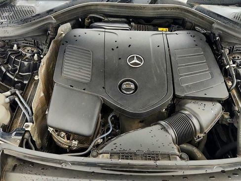 Used 2023 Mercedes-Benz GLC 300 4MATIC w/ AMG Line image 25