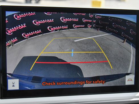 Used 2024 Toyota Tacoma TRD Sport image 18