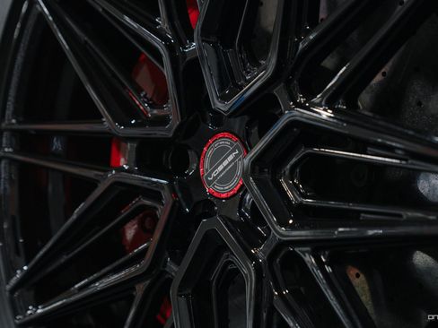 Used 2019 Lamborghini Urus image 4