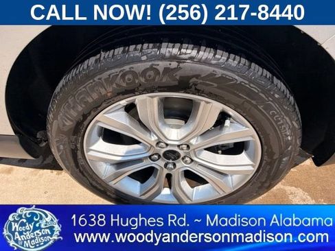 Used 2024 Ford Edge Titanium AWD/4WD image 7