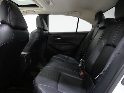 Used 2022 Toyota Corolla XLE FWD image 22
