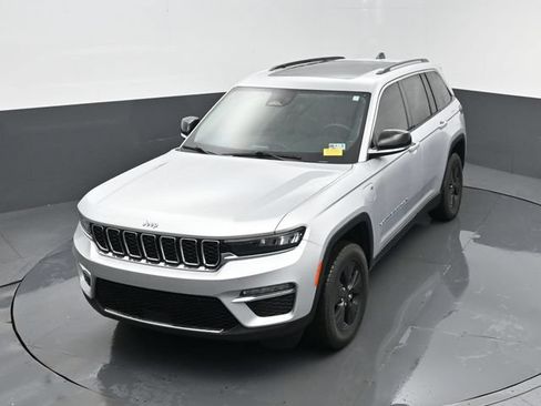 Used 2023 Jeep Grand Cherokee 4WD 4xe image 24