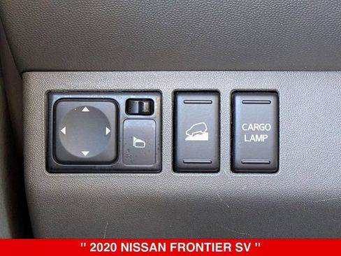 Used 2020 Nissan Frontier SV AWD/4WD image 18
