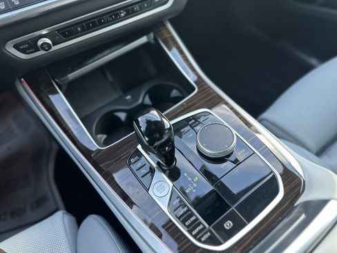 Certified 2023 BMW X5 sDrive40i w/ M Sport Package image 25