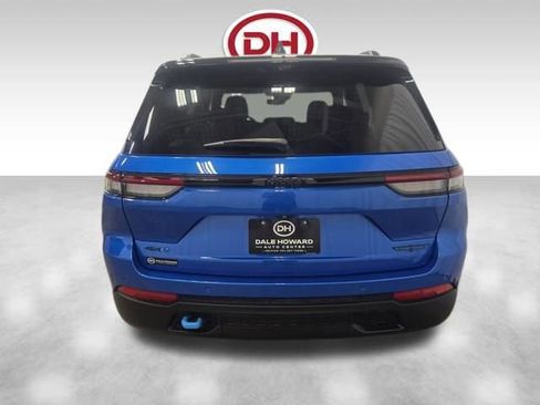 Used 2023 Jeep Grand Cherokee Trailhawk w/ Luxury Tech Group III image 20