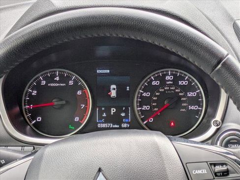 Used 2023 Mitsubishi Eclipse Cross SE image 21