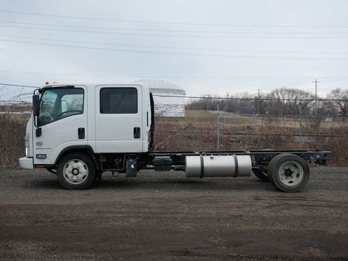New 2024 Chevrolet Low Cab Forward 5500XD image 2