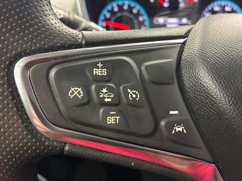 Used 2020 Chevrolet Equinox LS FWD image 23