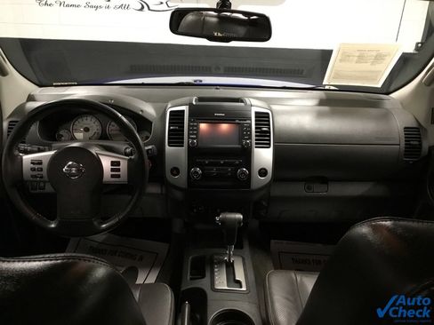 Used 2015 Nissan Xterra PRO-4X w/ Pro-4x Leather Package image 24