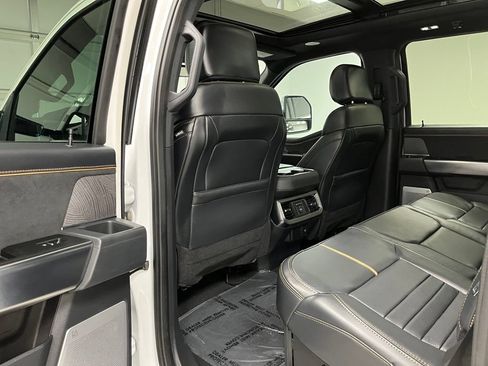 Used 2024 Ford F350 Platinum AWD/4WD image 44