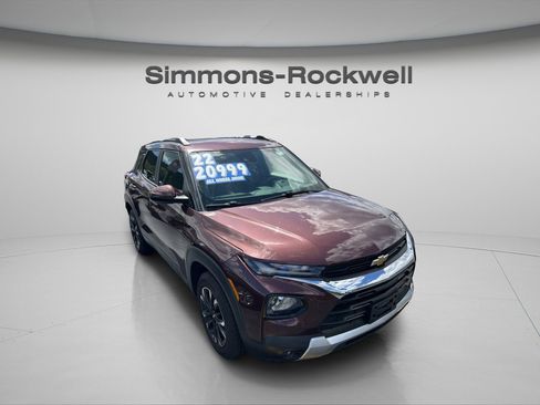 Used 2022 Chevrolet TrailBlazer LT AWD/4WD image 5