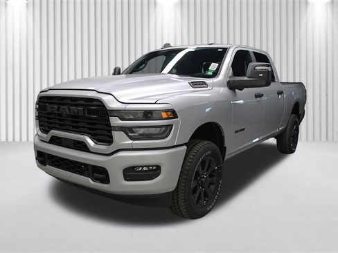 New 2026 RAM 2500 Big Horn AWD/4WD image 8