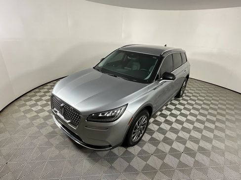 Used 2022 Lincoln Corsair FWD image 9