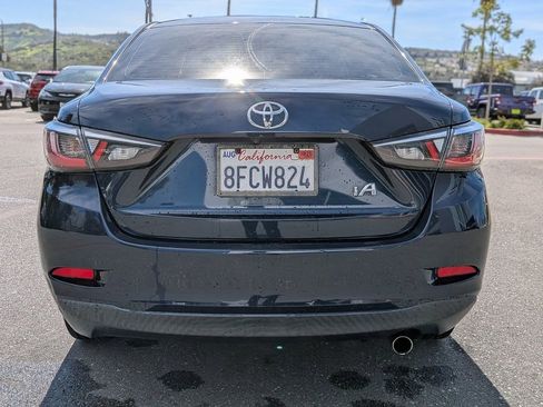 Used 2018 Toyota Yaris iA image 4