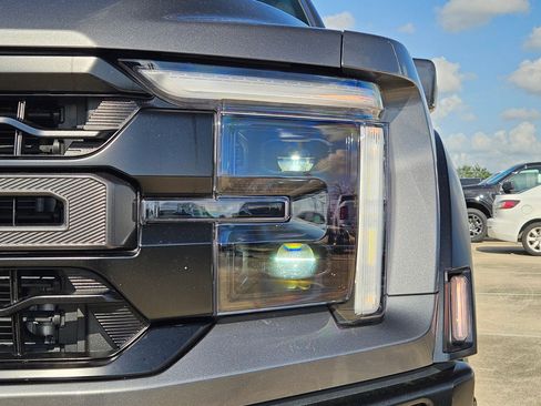 Used 2025 Ford F150 Raptor image 10