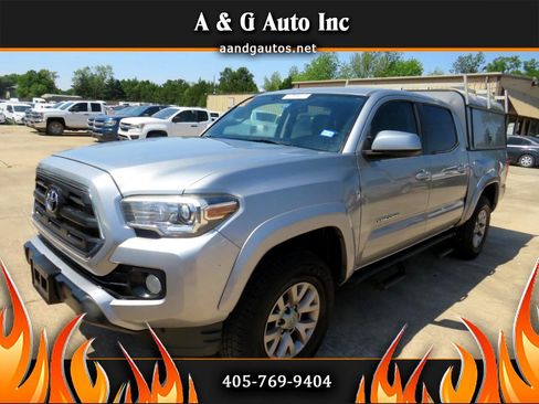 Used 2017 Toyota Tacoma SR5 w/ Tow Package image 1