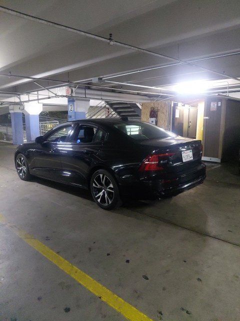 Used 2024 Volvo S60 B5 Core FWD image 3