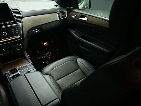 Used 2017 Mercedes-Benz GLE 43 AMG 4MATIC image 47