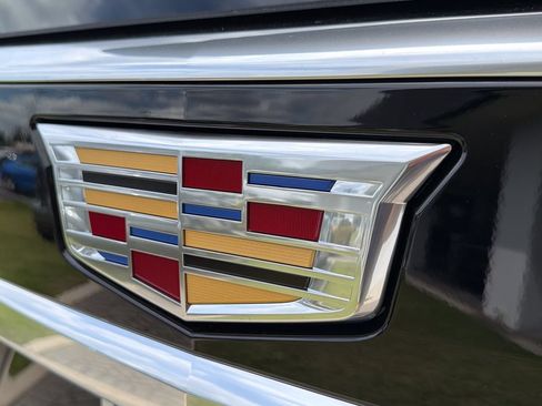 New 2026 Cadillac Escalade Luxury w/ Touring Package AWD/4WD image 9