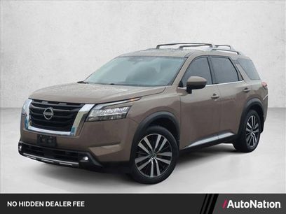 Used 2023 Nissan Pathfinder Platinum w/ Cargo Package