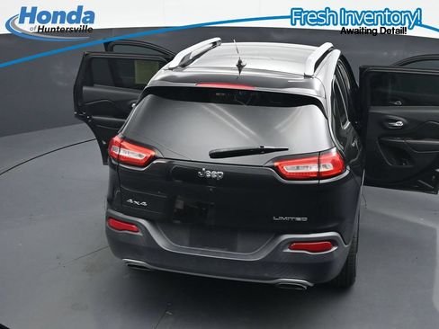 Used 2015 Jeep Cherokee Limited AWD/4WD image 40