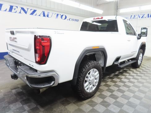 Used 2024 GMC Sierra 3500 SLE w/ SLE Convenience Package image 4