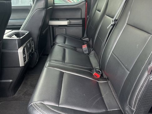 Used 2018 Ford F350 Lariat w/ Chrome Package image 31