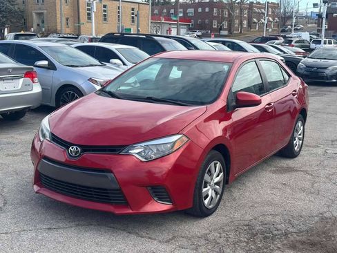 Used 2016 Toyota Corolla LE image 3