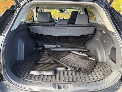 Used 2024 Toyota RAV4 XLE w/ Convenience Package image 19