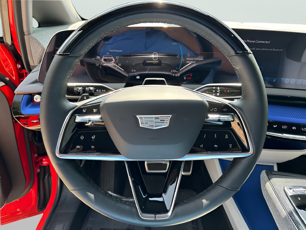 Certified 2025 Cadillac Optiq Sport 1 AWD/4WD image 26