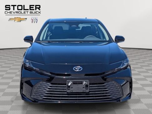 Used 2026 Toyota Camry LE image 8