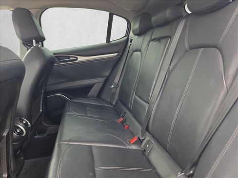 Used 2018 Alfa Romeo Stelvio Sport w/ Quick Order Package 22J Sport image 17